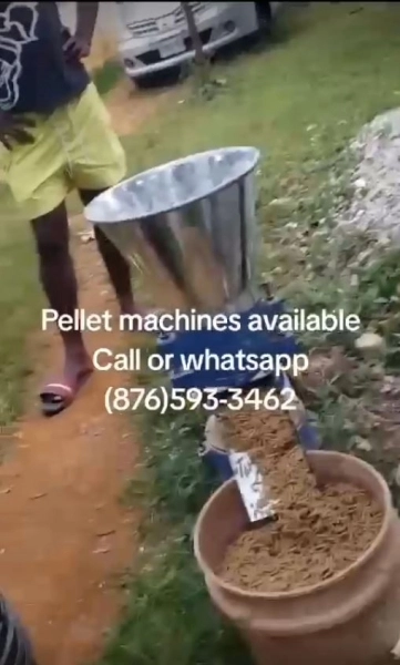 Corn grinder and feed pellet mill