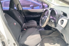2012 Toyota Vitz