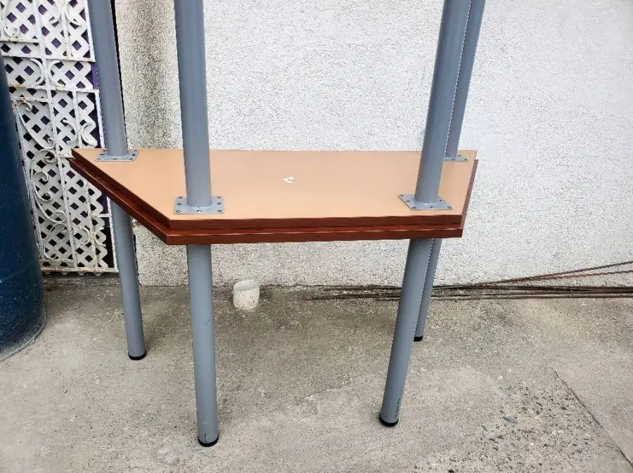 OFFICE DESK
