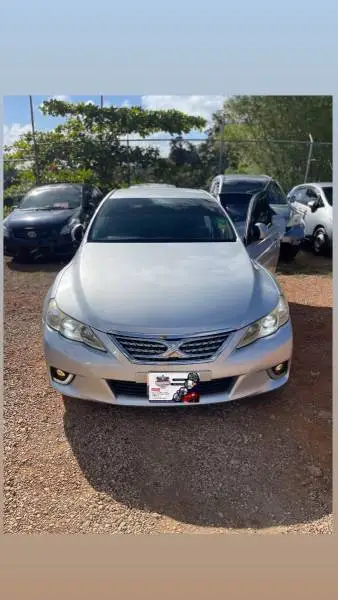 2011 Toyota Mark X