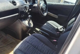 2007 mazda demio