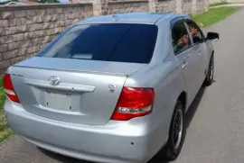 Toyota Axio 2011
