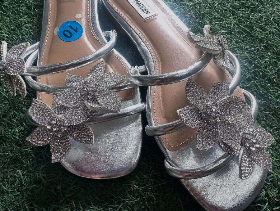 Steve Madden Women’s Slippers