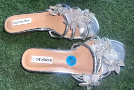 Steve Madden Women’s Slippers