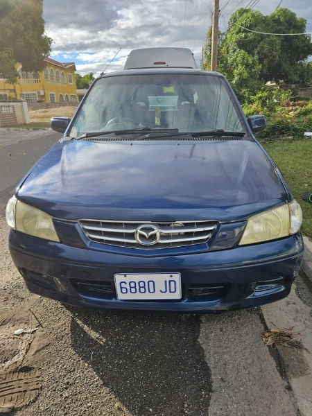 2001 Mazda Demio