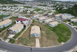 Large lot of over 9000 sq.ft