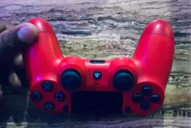 PS4 Controller