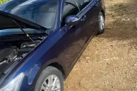 2014 Toyota Crown Royal G