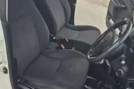 2015 pro box neved run taxi