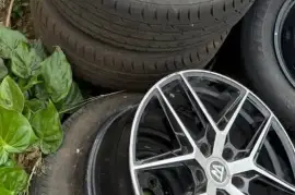 18 inch rims one needs fixings 3 brand new tires