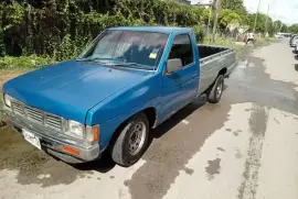 Nissan pickup