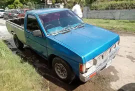 Nissan pickup