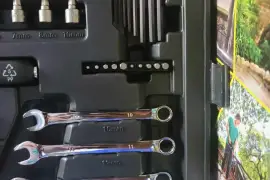 Mechanic's Tool Set 145 pieces (Brand New)