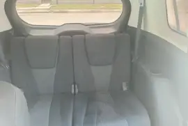 2010 mazda premacy damaged