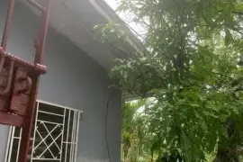 2 Bedrooms, 1 Bathroom House