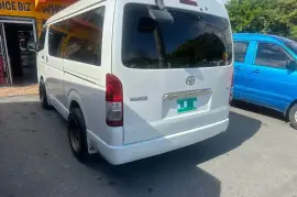 2014 Toyota Hiace GL