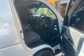 2014 Toyota Hiace GL