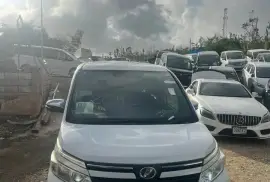 2015 Toyota voxy newly import