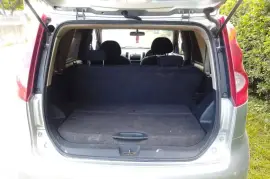 2010 Grey Nissan Note