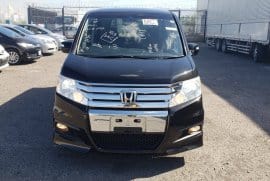 Newly Imported 2012 Honda Stepwagon (Spada)