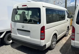 2020 hiace