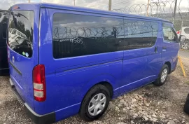 2020 hiace