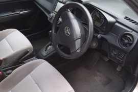 Toyota Axio 2016