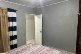 2 Beds 1 Bath - Apartment