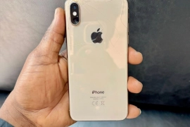 64Gb iPhone XS