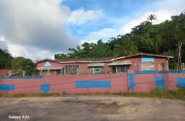 3 bedrooms and Bathroom House &amp; Land