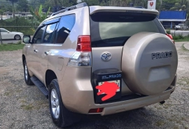 2012 Toyota Prado