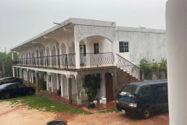 6 available (2) bedrooms units
