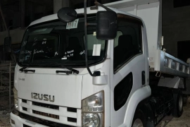 2012 Isuzu Forward Dump truck