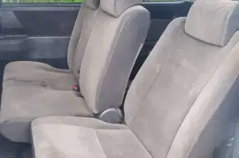 2010 Toyota NOAH