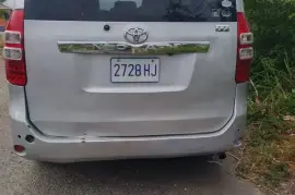 2010 Toyota NOAH