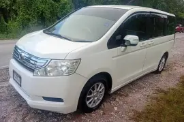 2012 Honda Stepwgn Bus,Dego
