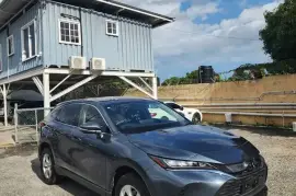 Newly imported 2022 Toyota Harry Potter