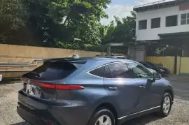 Newly imported 2022 Toyota Harry Potter