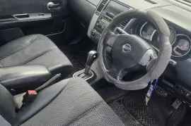 2009 Nissan Tiida Hatchback