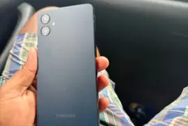 SAMSUNG F05 64GB No fault
