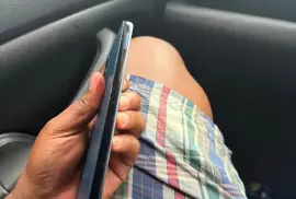 SAMSUNG F05 64GB No fault