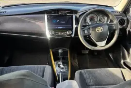 2012 Toyota fielder S
