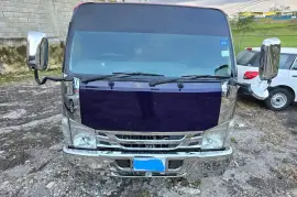 2015 Isuzu Elf