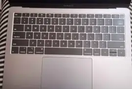 Apple MacBook Pro 13-inch (Model A1708)