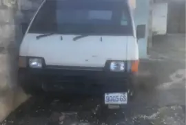 Mitsubishi L300