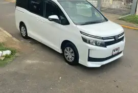 2016 voxy