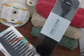 Shampoo Comb Sets Available