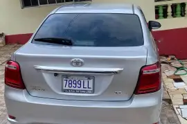 2016 Toyota axio G