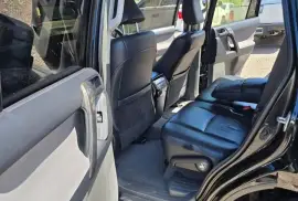 2012 Toyota prado