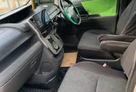2010 Toyota voxy